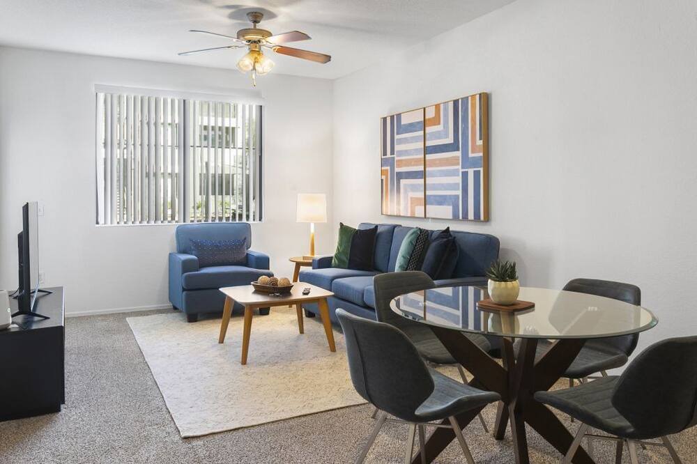 Photo of Livingroom in Glendale Sports and Entertainment District