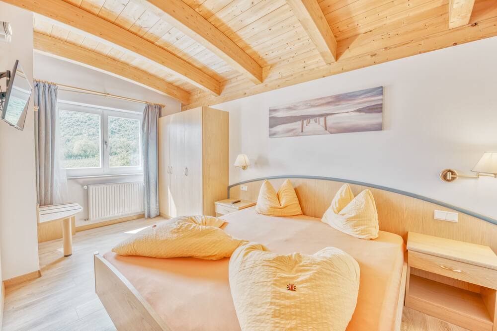 Photo of Bedroom in Naturno