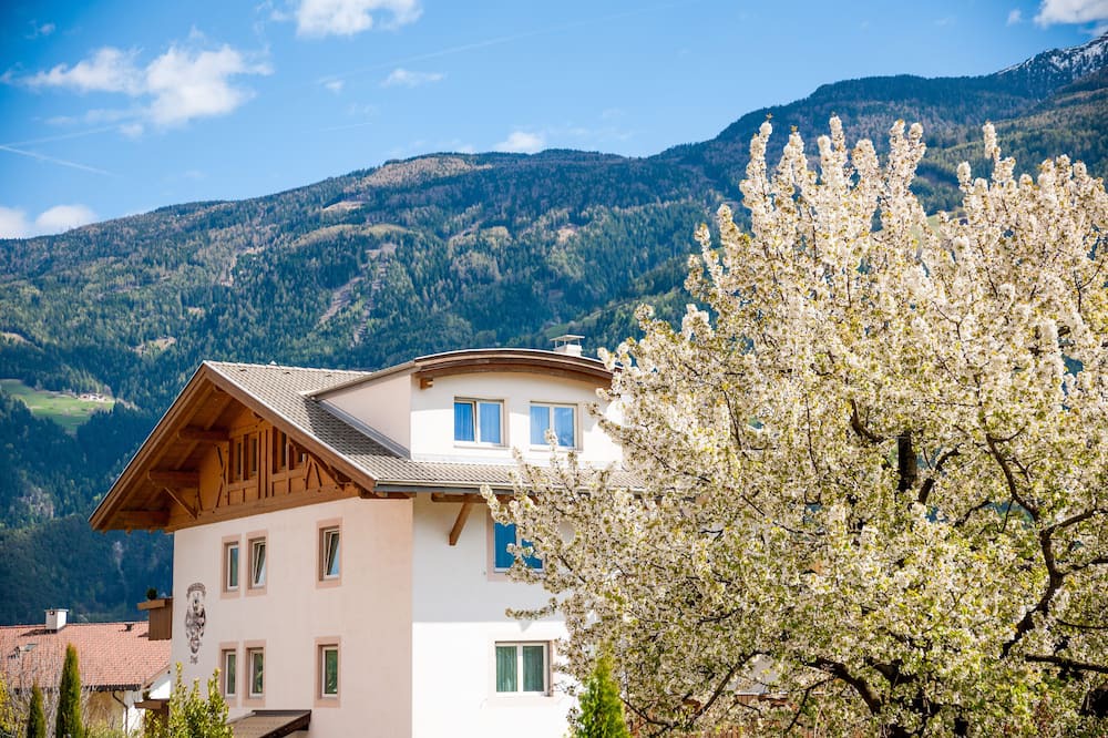 Photo of Outdoor in Naturno