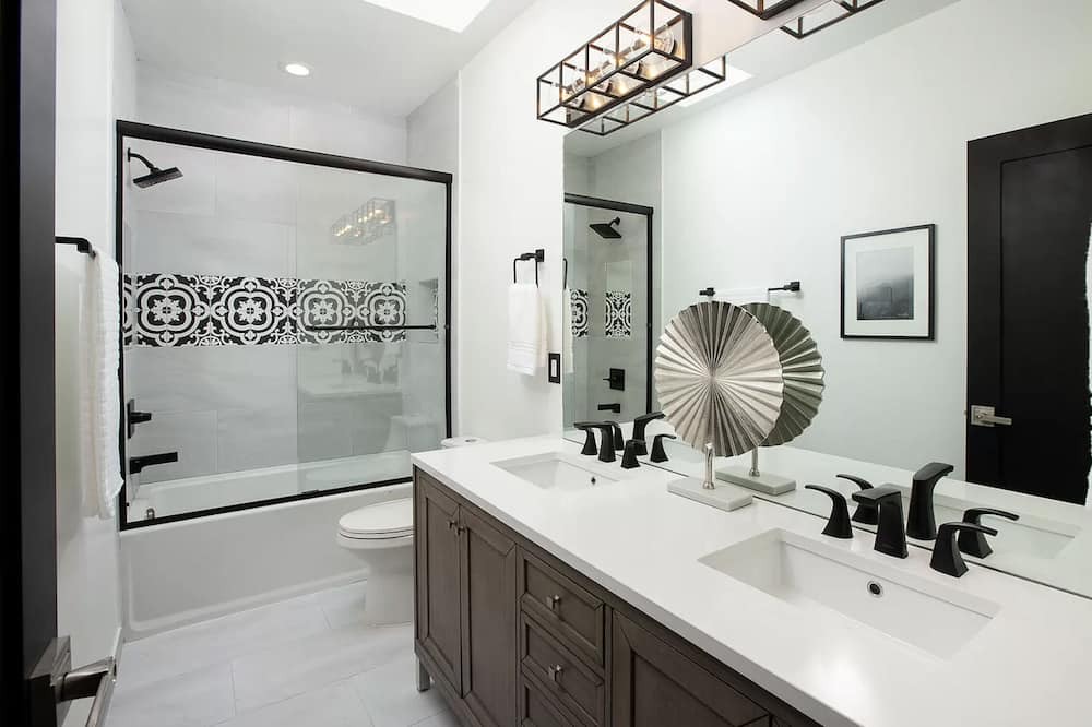 Photo of Bathroom in Stonegate