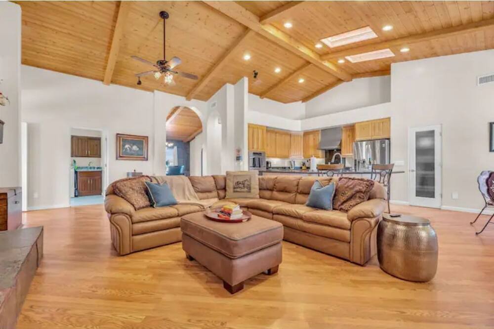 Photo of Bedroom in Rio Verde Foothills