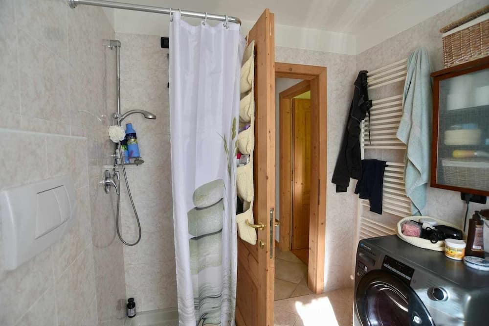 Photo of Bathroom in Altopiano della Vigolana