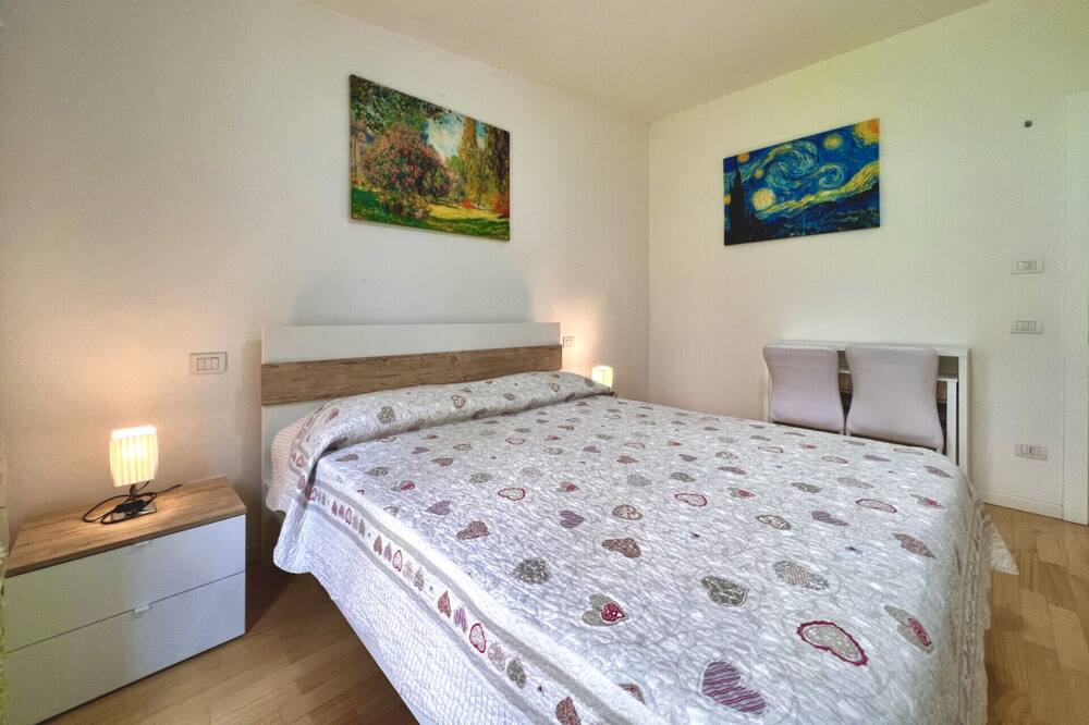 Photo of Bedroom in Bolognano-Vignole
