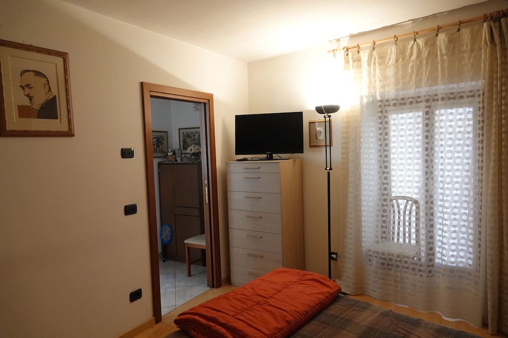 Photo of Bedroom in Comano Terme