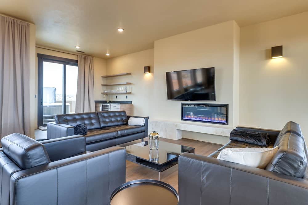 Photo of Livingroom in Big Water