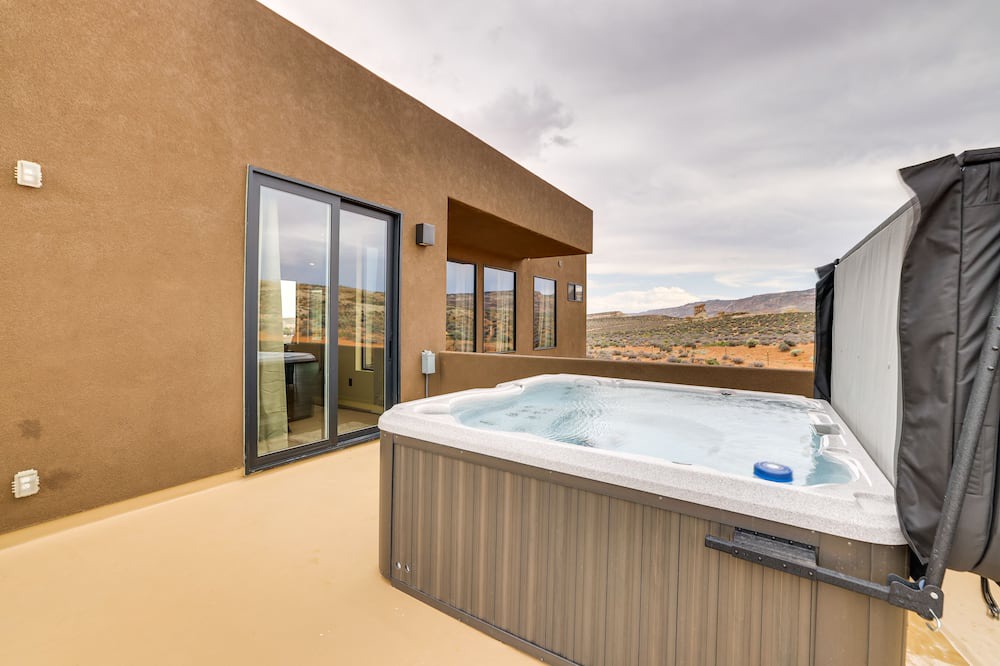 Photo of Outdoor in Big Water