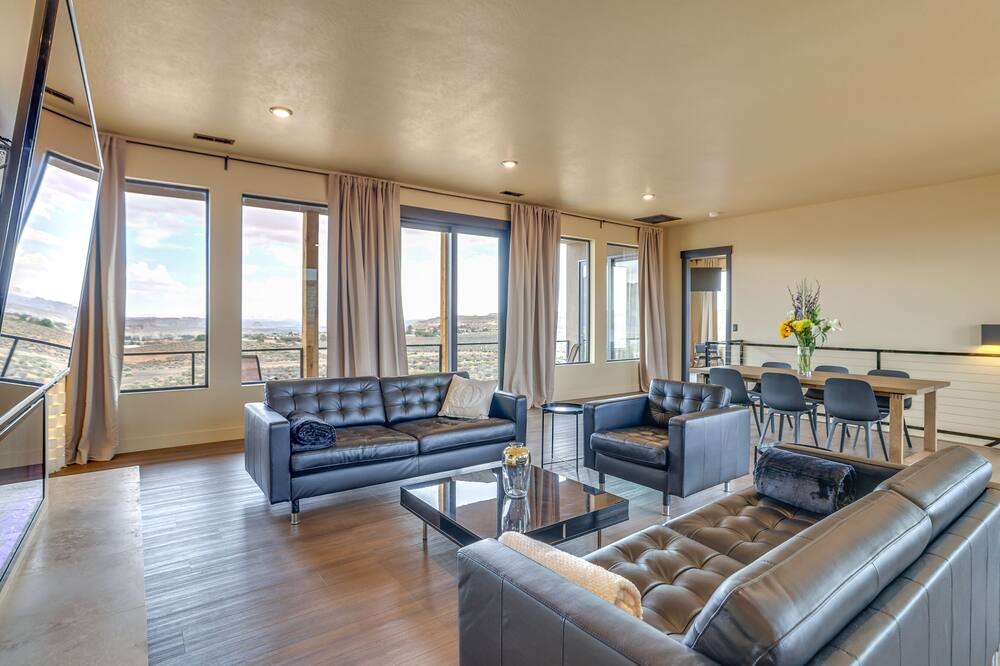 Photo of Livingroom in Big Water