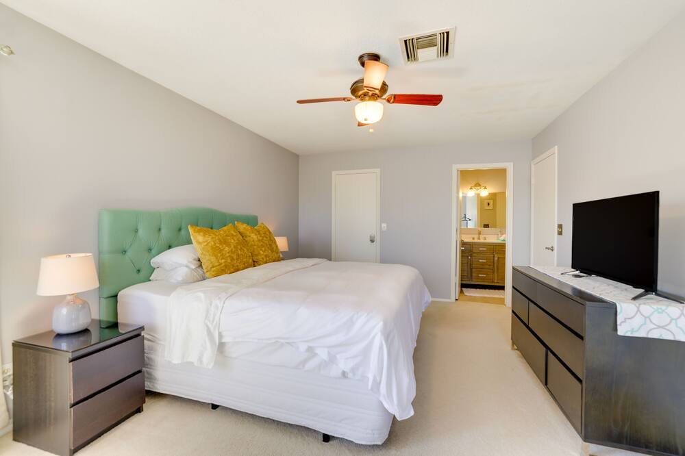 Photo of Bedroom in Ahwatukee Foothills