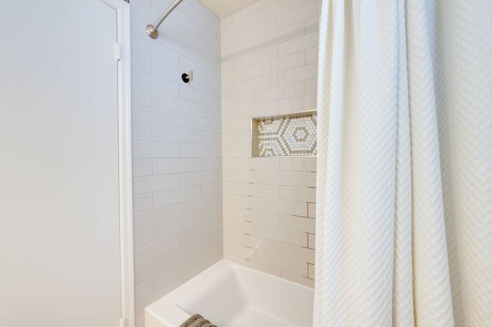 Photo of Bathroom in Ahwatukee Foothills