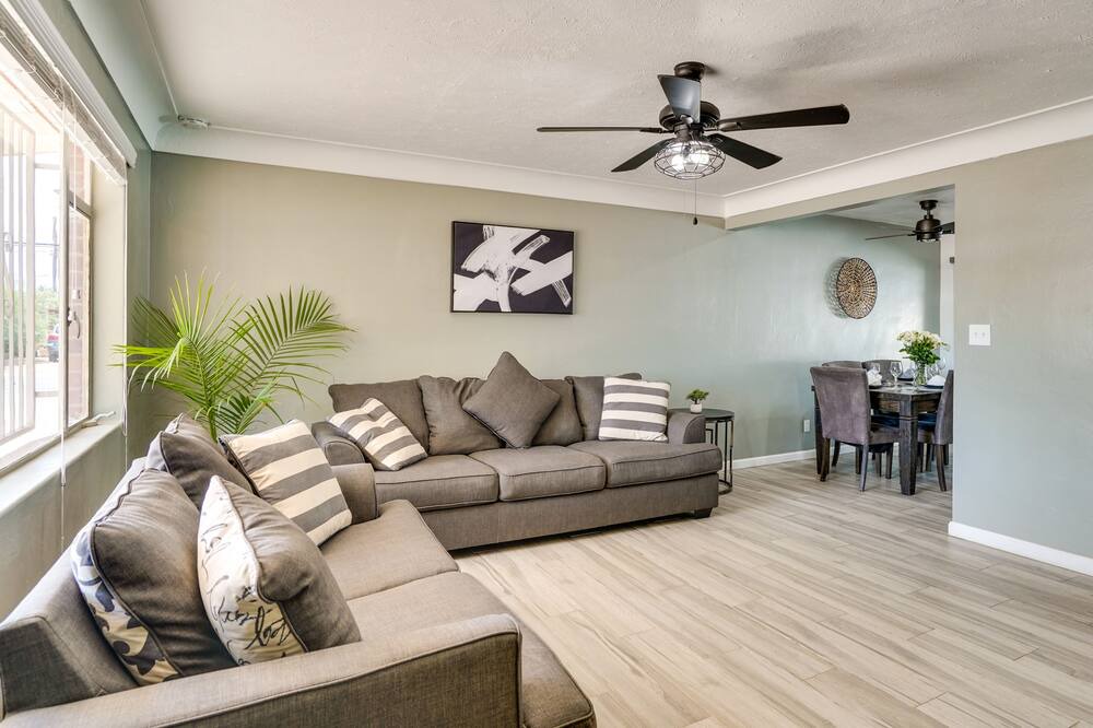 Photo of Livingroom in Campus Farm