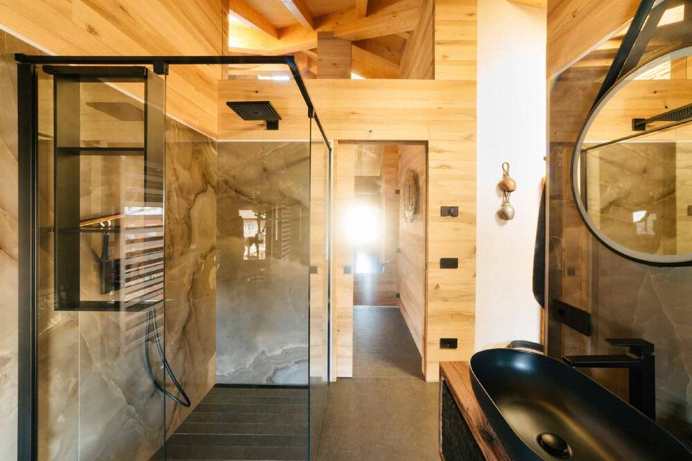 Photo of Bathroom in Cavalese