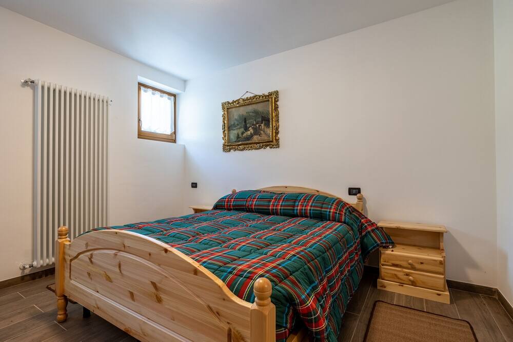 Photo of Bedroom in Tione di Trento