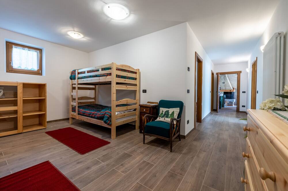 Photo of Bedroom in Tione di Trento