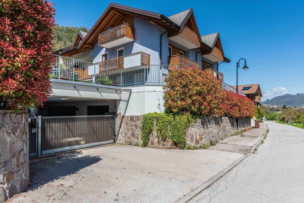 Photo of Outdoor in Susa