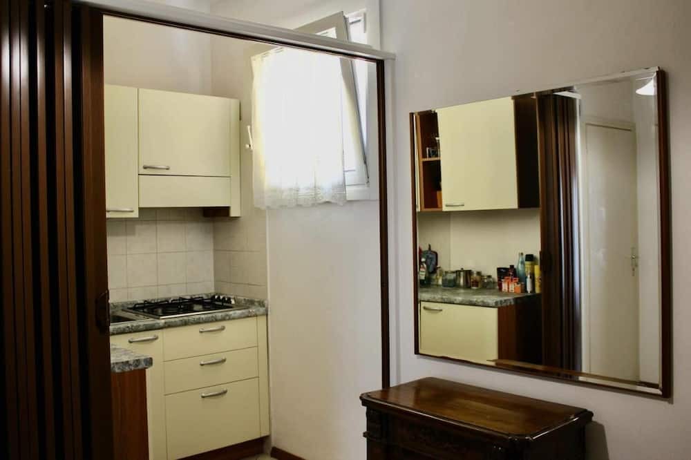 Photo of Kitchen in Calceranica al Lago