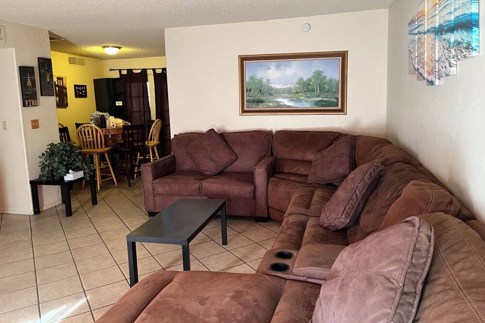 Photo of Livingroom in South Harrison