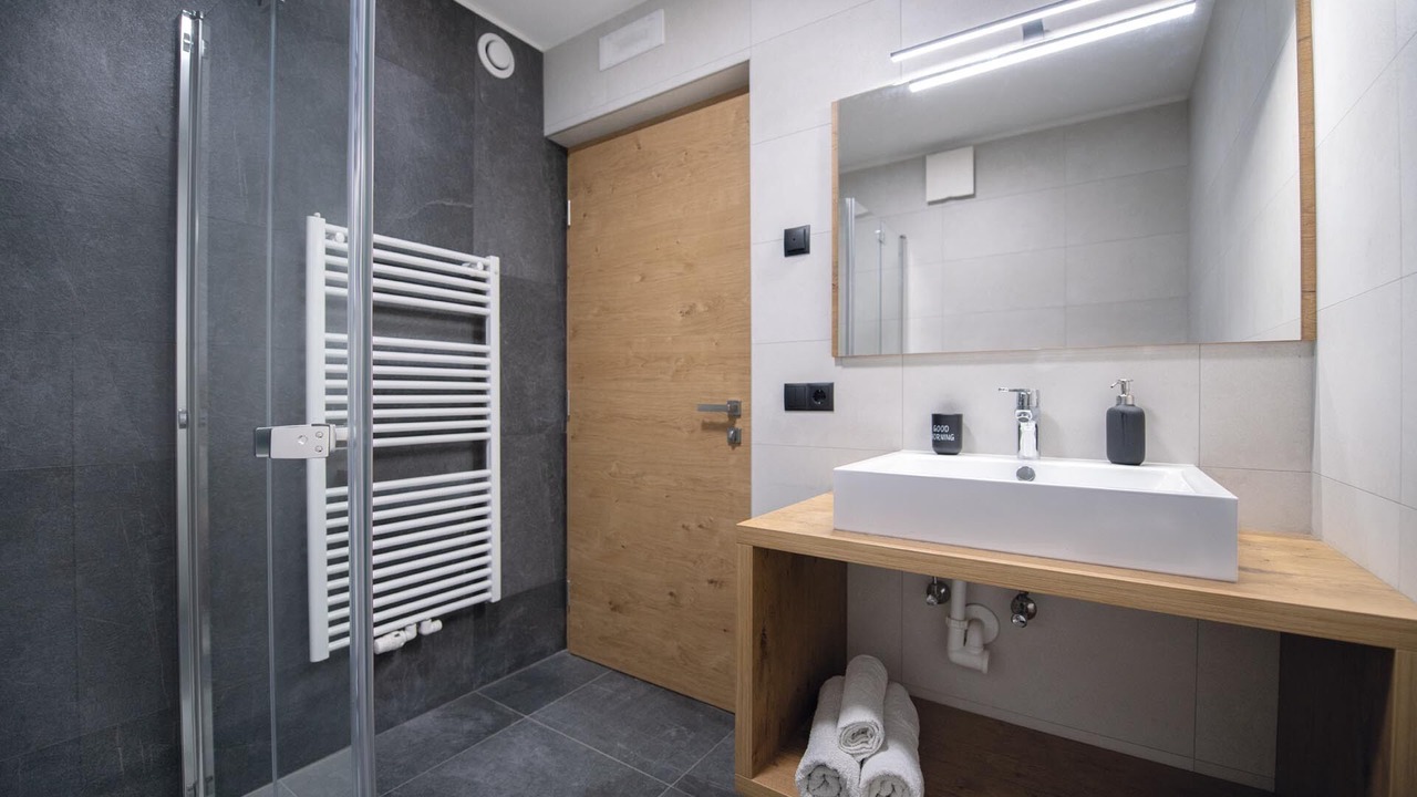 Photo of Bathroom in Racines