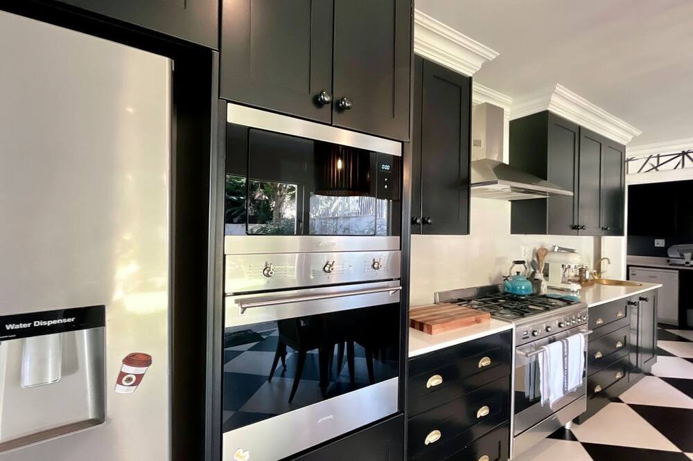 Photo of Kitchen in Athlone