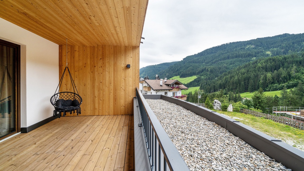 Photo of Outdoor in Racines