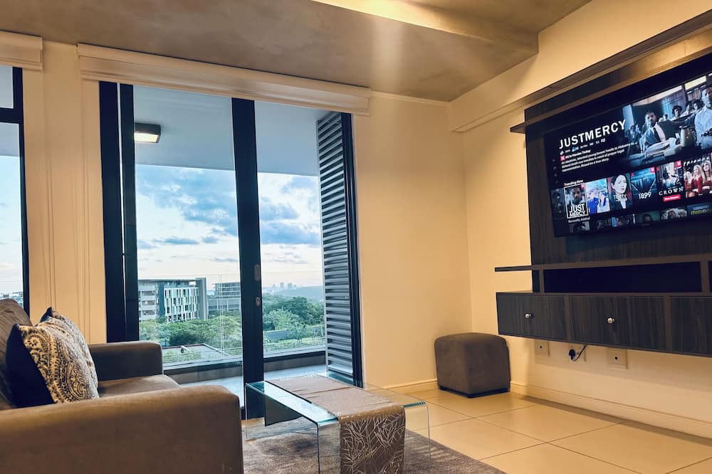 Photo of Livingroom in Hillhead