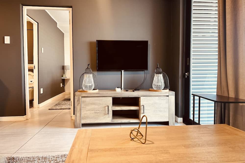 Photo of Livingroom in Hillhead