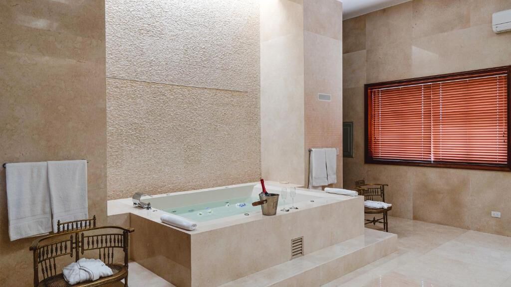 Photo of Bathroom in Salas