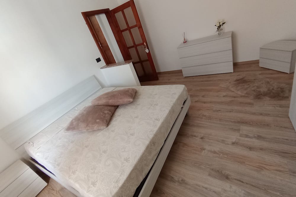 Photo of Bedroom in Tione di Trento