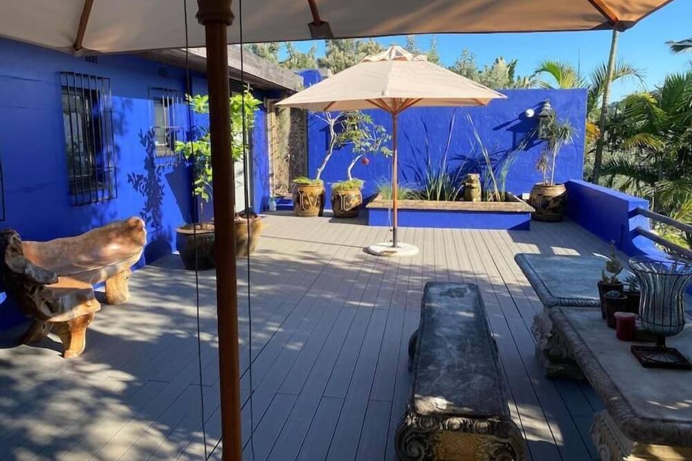 Photo of Patio Balcony in Trafalgar