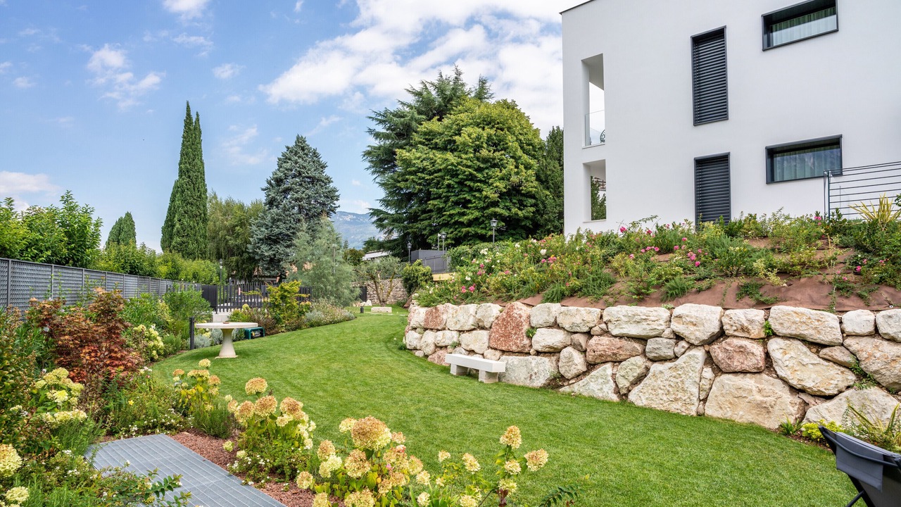 Photo of Outdoor in Ravina