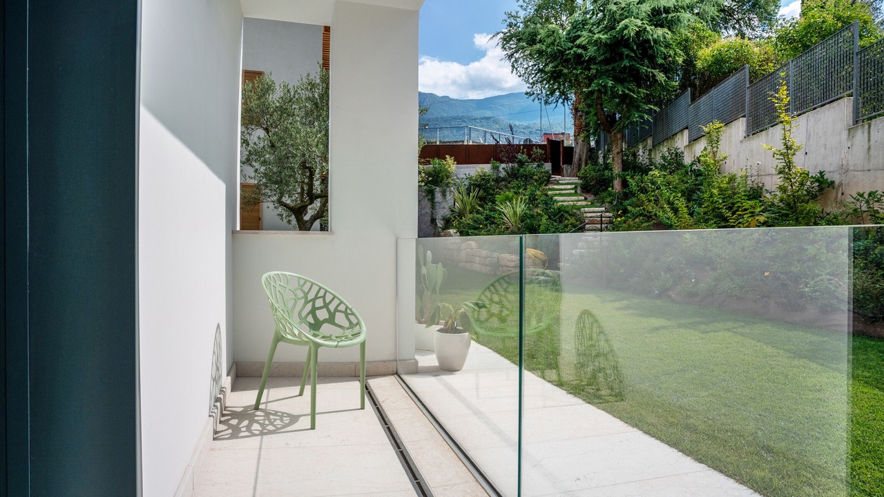 Photo of Outdoor in Ravina
