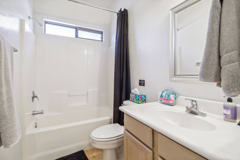 Photo of Bathroom in Foothills Club West