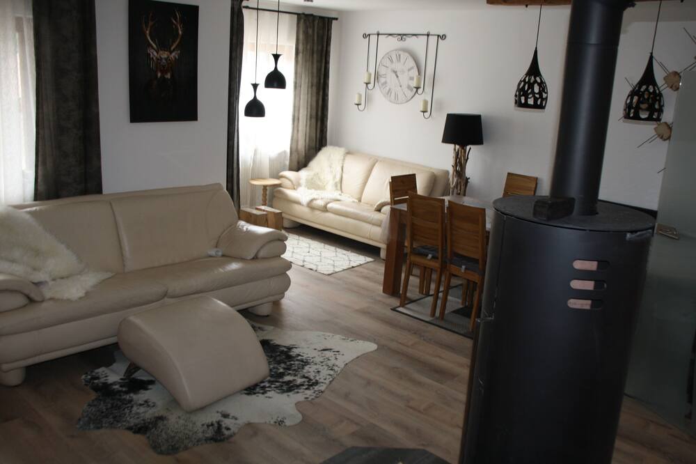 Photo of Livingroom in Ega