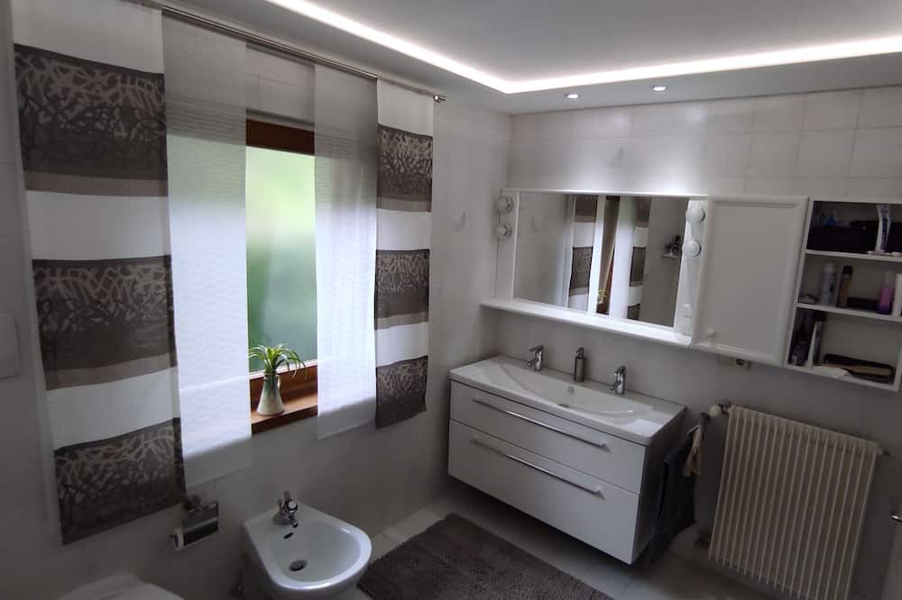 Photo of Bathroom in Ega