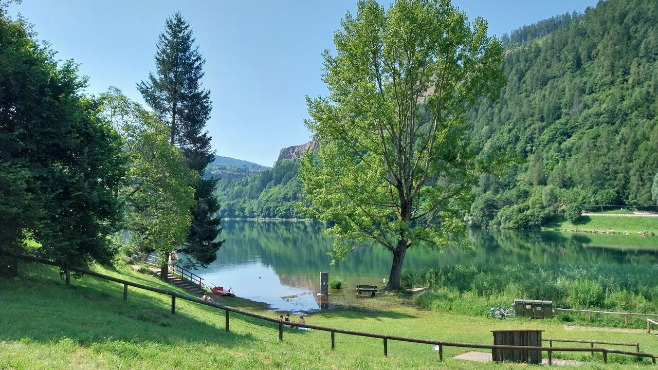 Photo of Outdoor in Lona-Lases