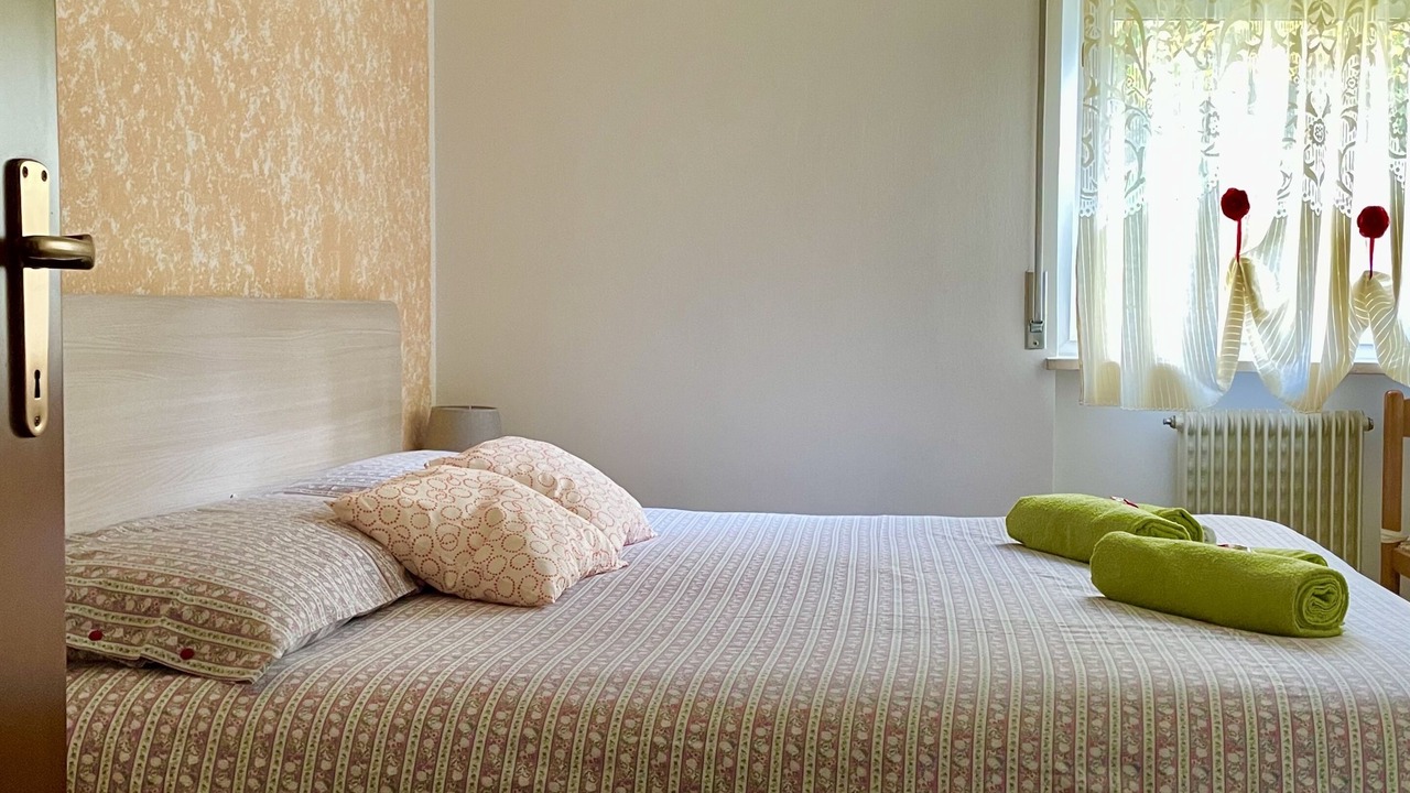 Photo of Bedroom in Levico Terme