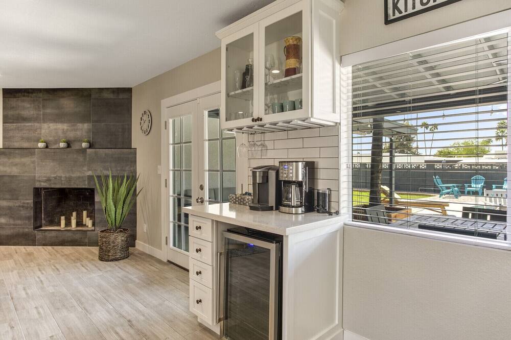 Photo of Bedroom in Paradise Valley Village