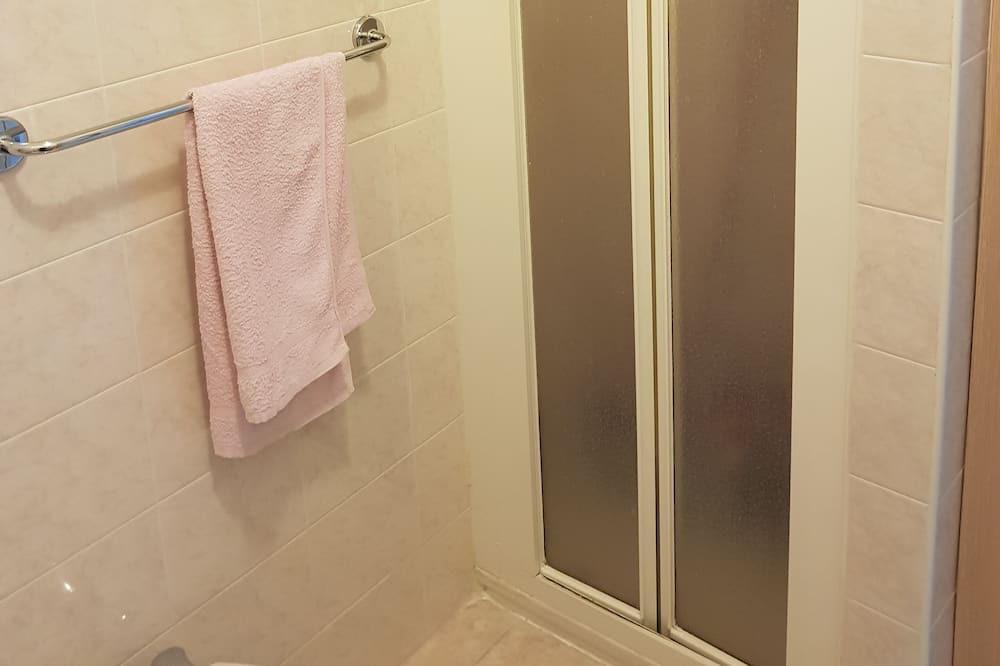 Photo of Bathroom in Tenno