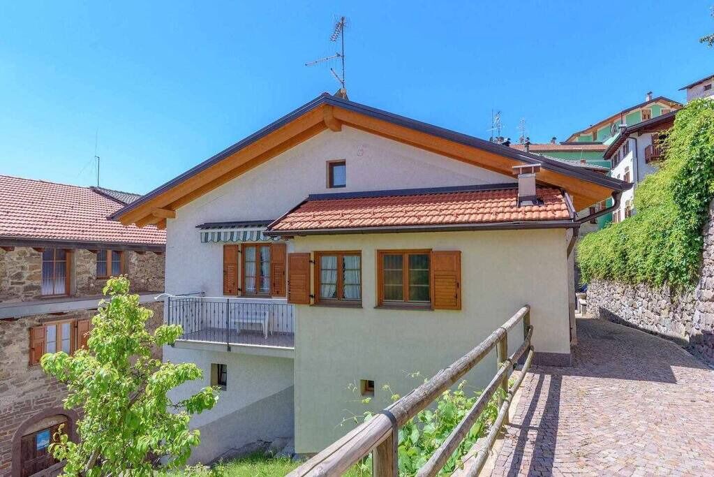 Photo of Outdoor in Valda