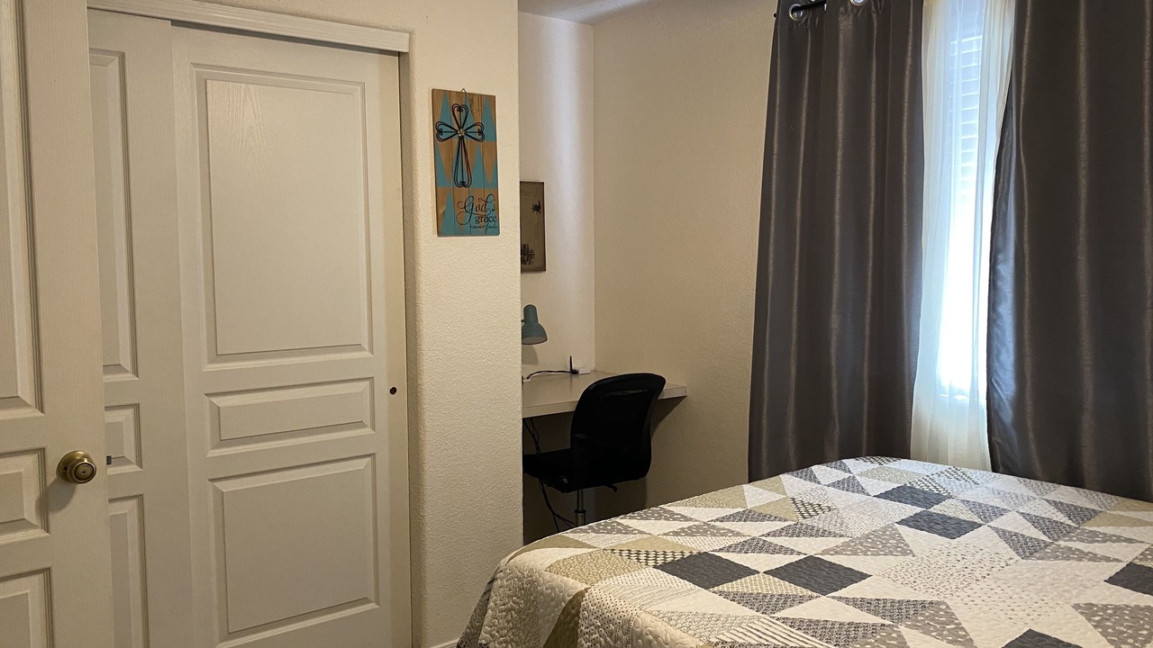 Photo of Bedroom in Fortuna Foothills