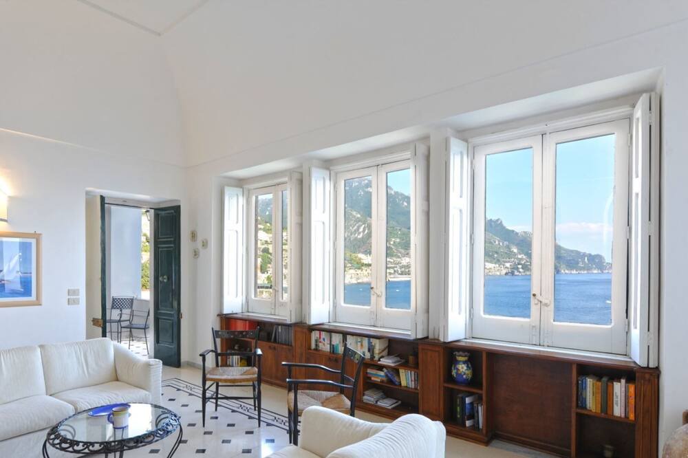 Photo of Others in Ravello