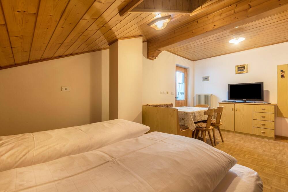 Photo of Bedroom in Penia
