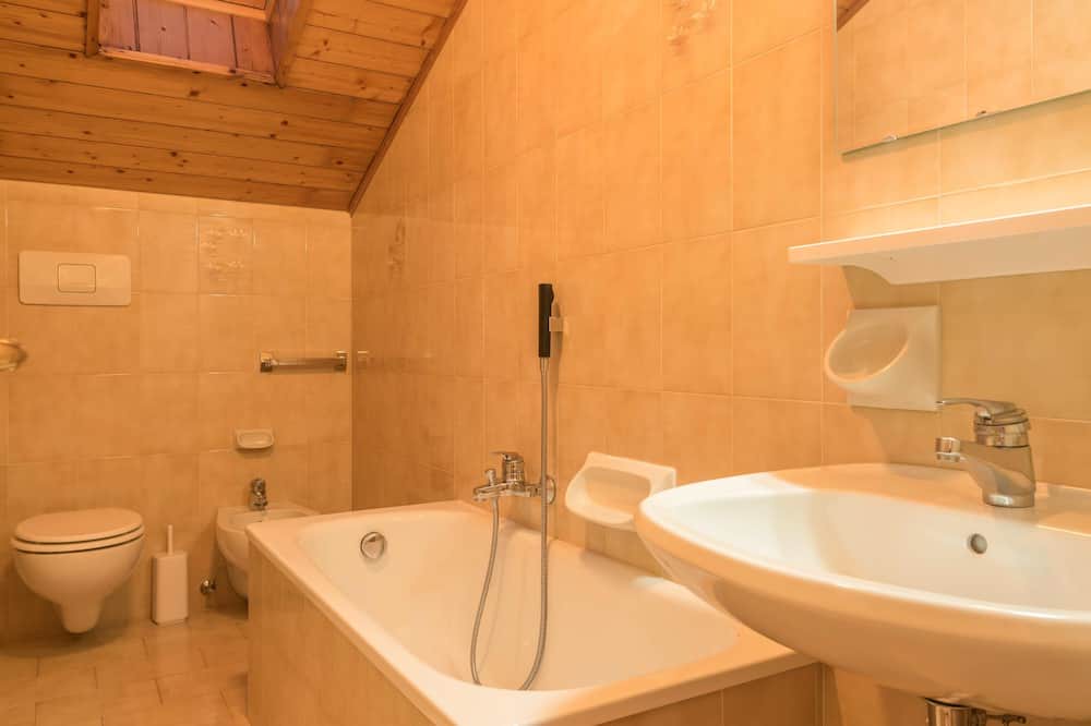 Photo of Bathroom in Penia