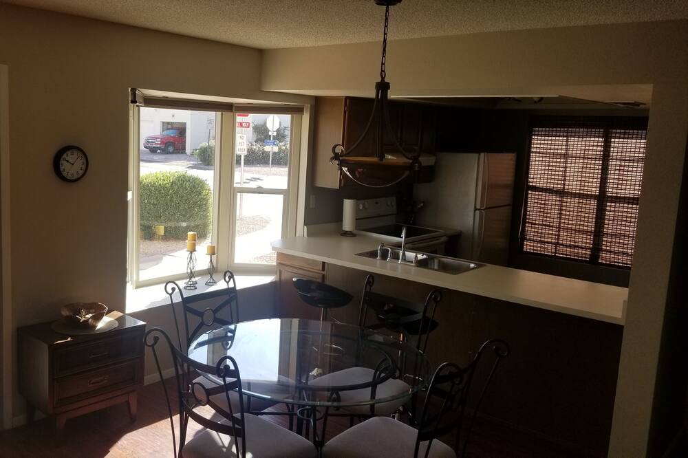 Photo of Kitchen in Fountain of the Sun