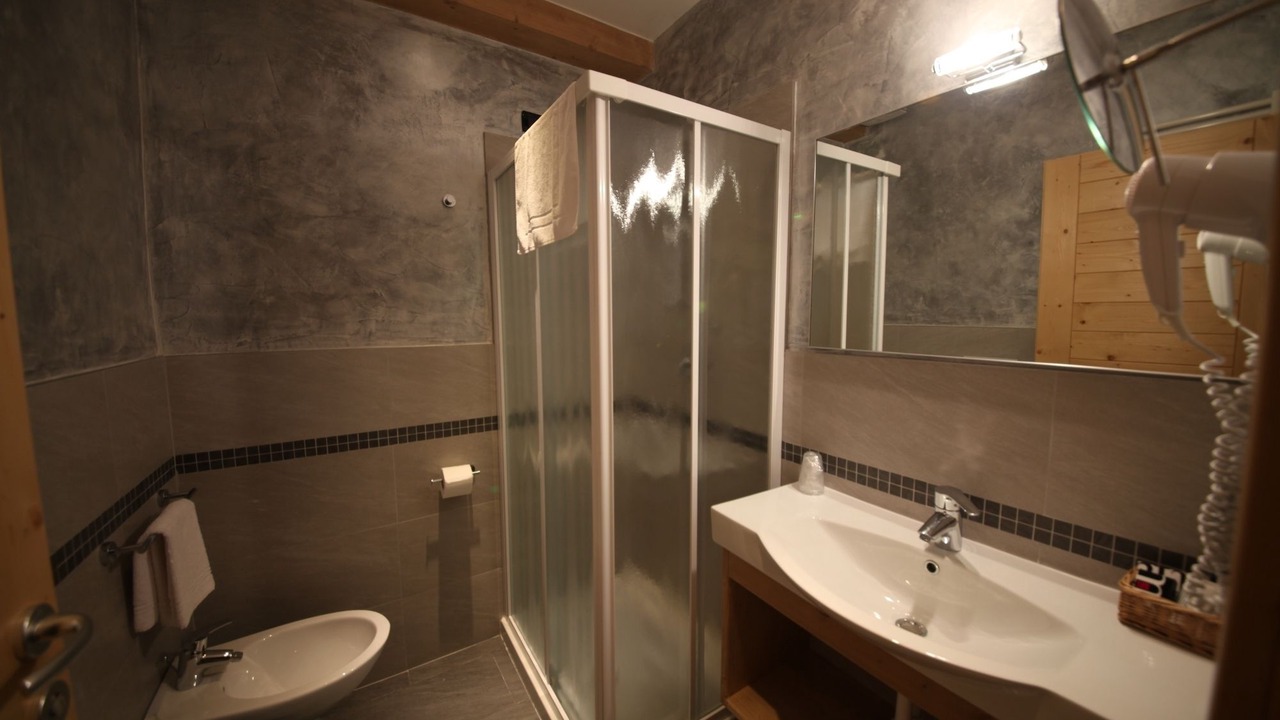 Photo of Bathroom in Ledro