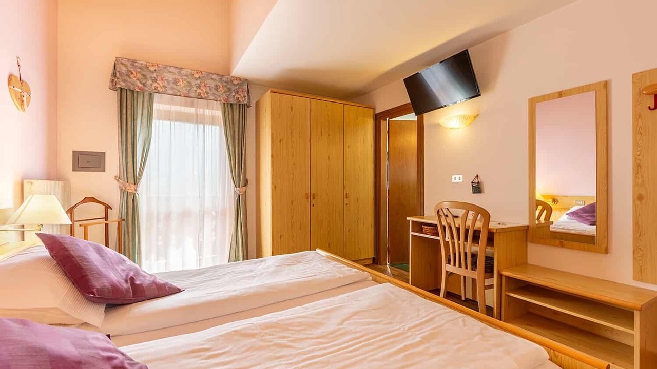 Photo of Bedroom in San Giovanni di Fassa
