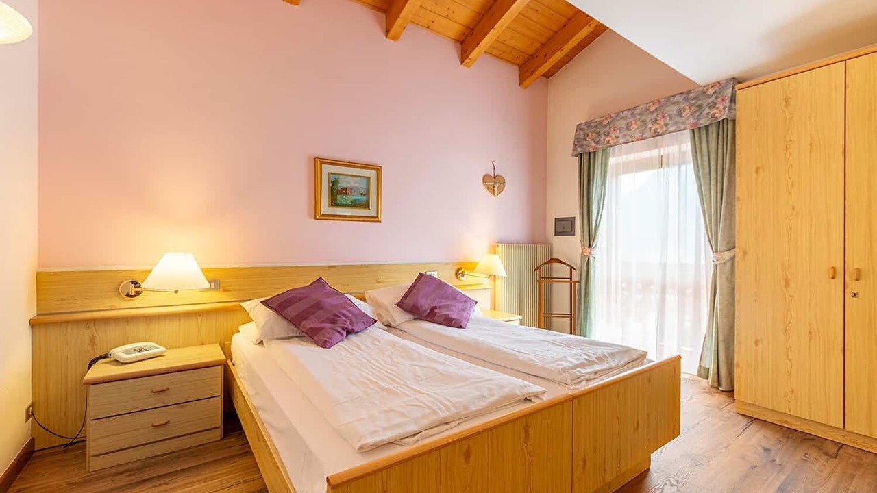 Photo of Bedroom in San Giovanni di Fassa