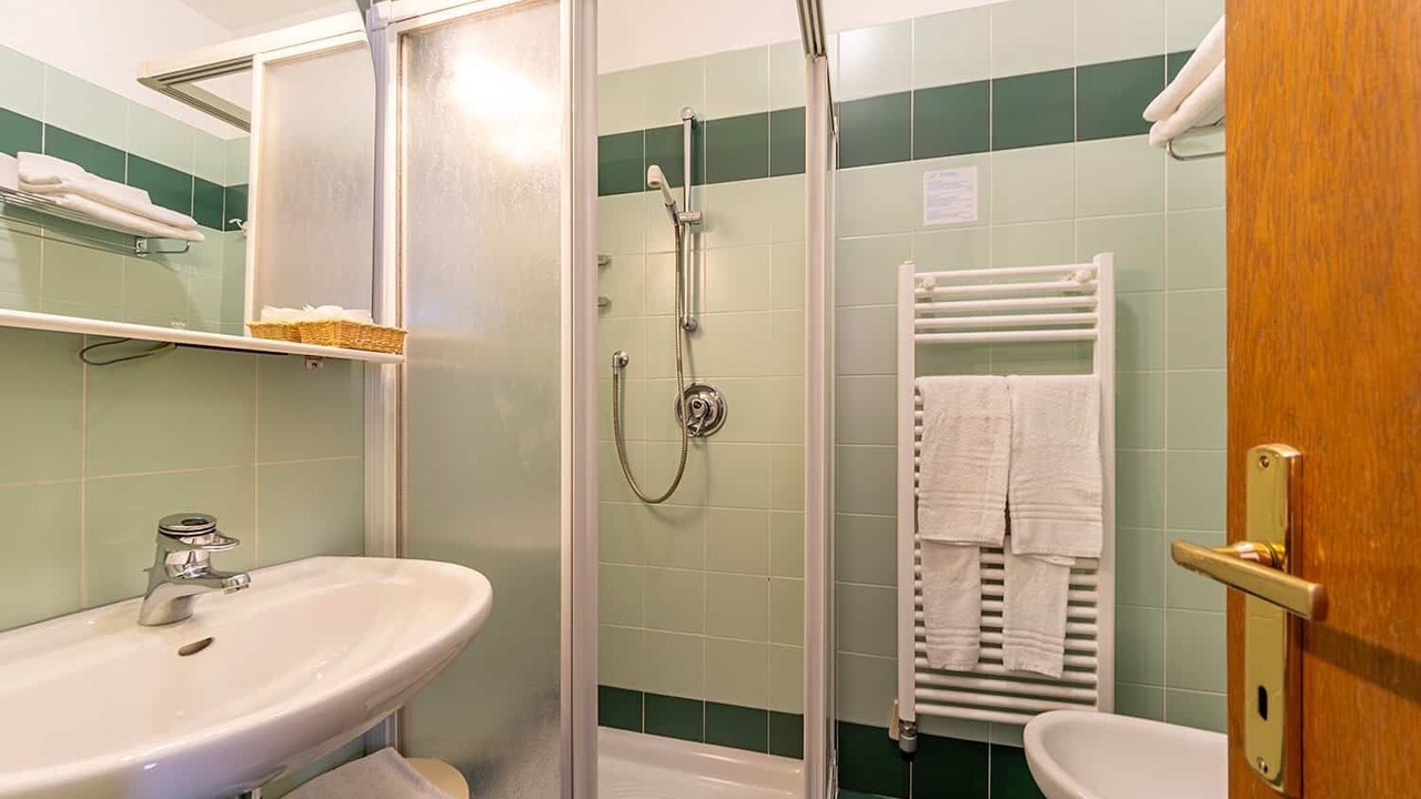 Photo of Bedroom in San Giovanni di Fassa