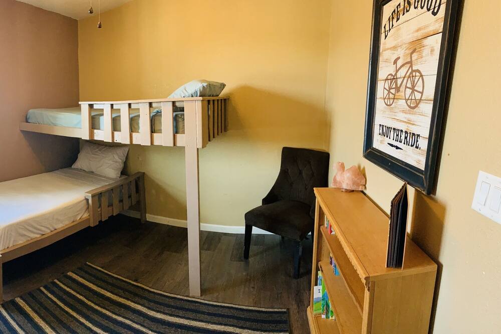 Photo of Bedroom in Chandler