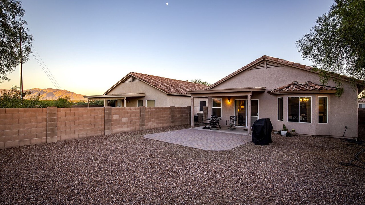 Photo of Outdoor in Cortaro