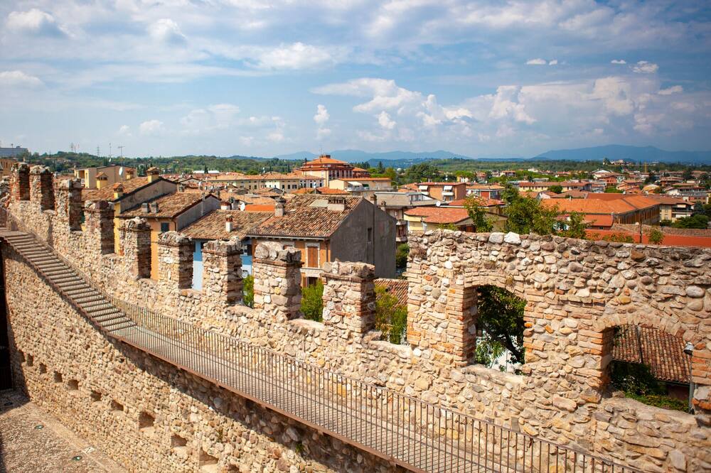 Photo of Outdoor in Ronzo-Chienis